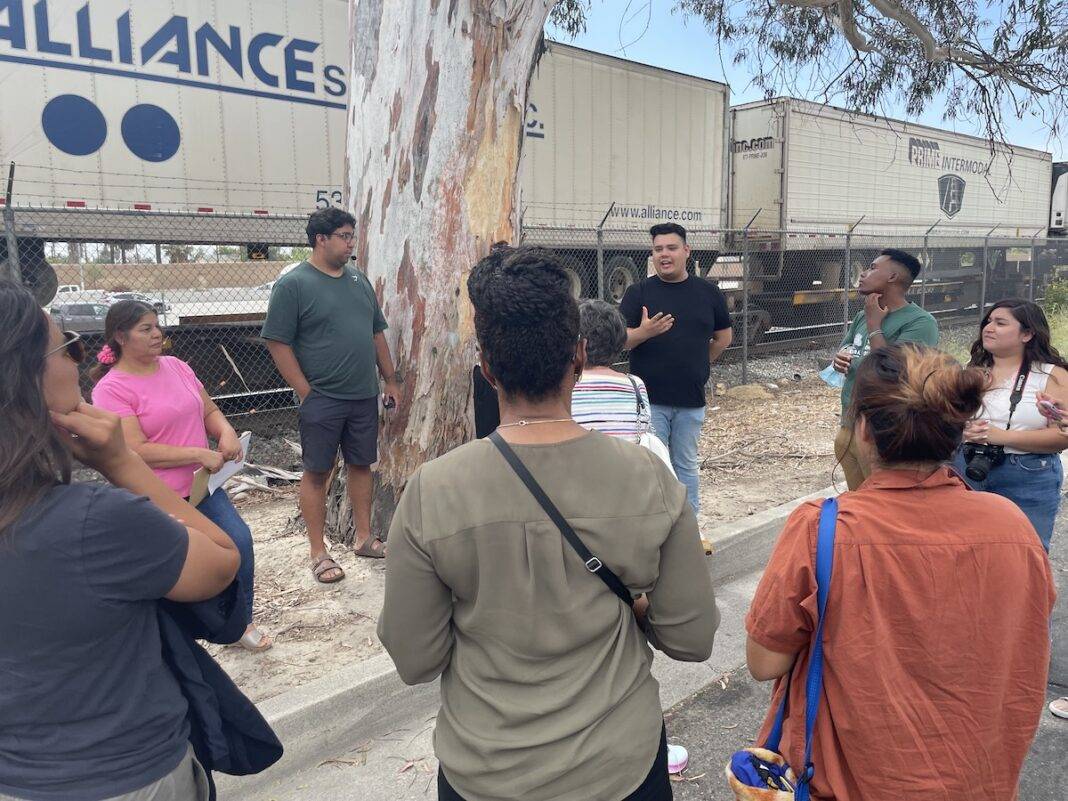 A community tour about railway pollution in Los Angeles.